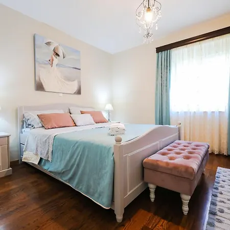 Villa Marigold *