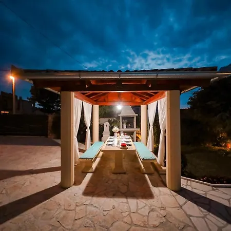 Marigold Villa *