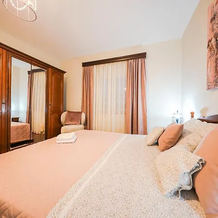 Villa Marigold